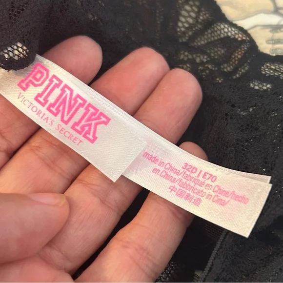 PINK Victoria's Secret Black Lace Racerback Front Close SZ 32D - Picture 6 of 7